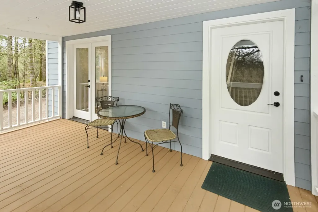 15002 Willow Road SE Port Orchard WA 98367