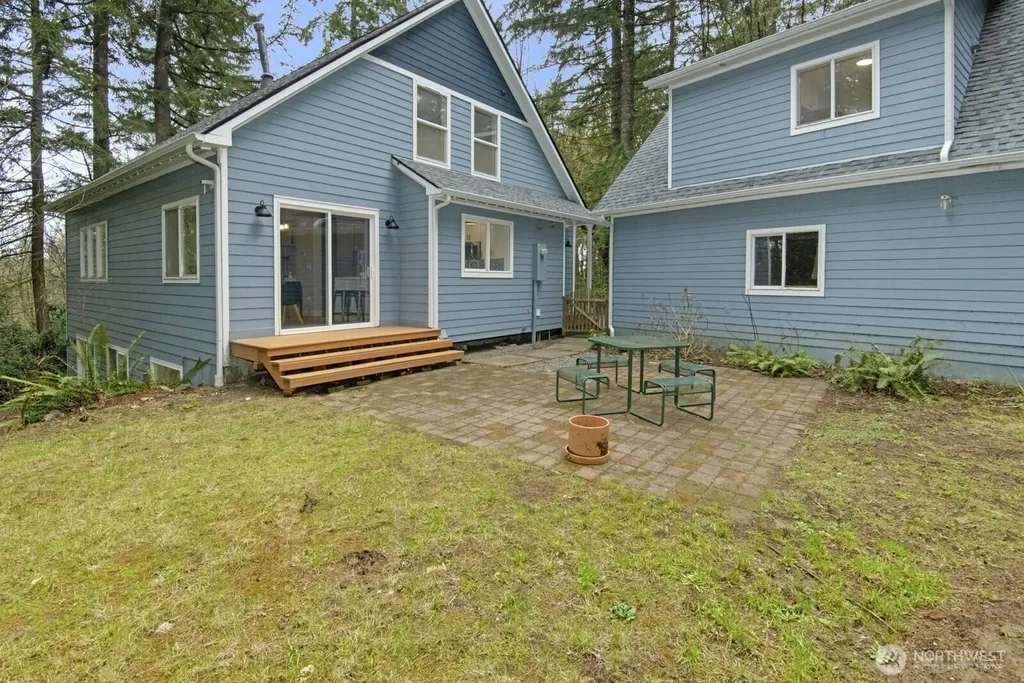 15002 Willow Road SE Port Orchard WA 98367