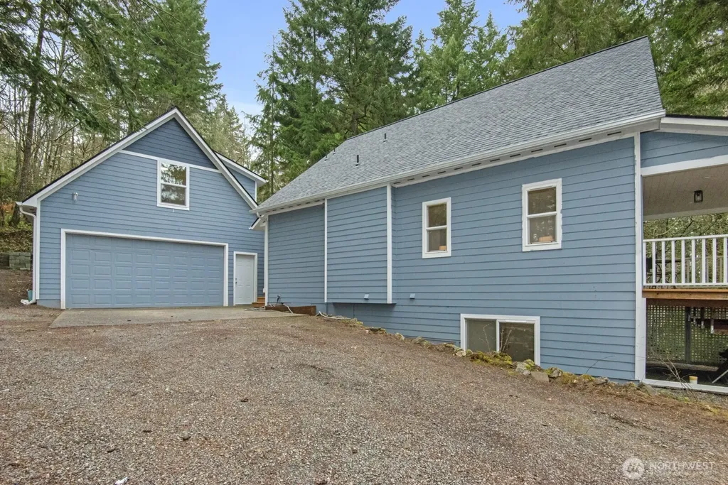 15002 Willow Road SE Port Orchard WA 98367