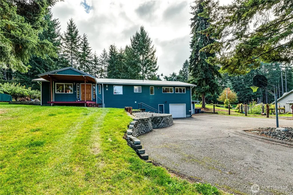 73 Ross Lane Port Angeles WA 98363