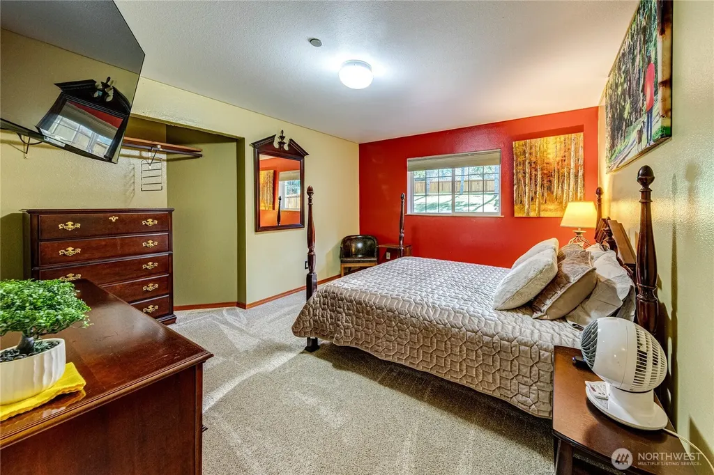 73 Ross Lane Port Angeles WA 98363