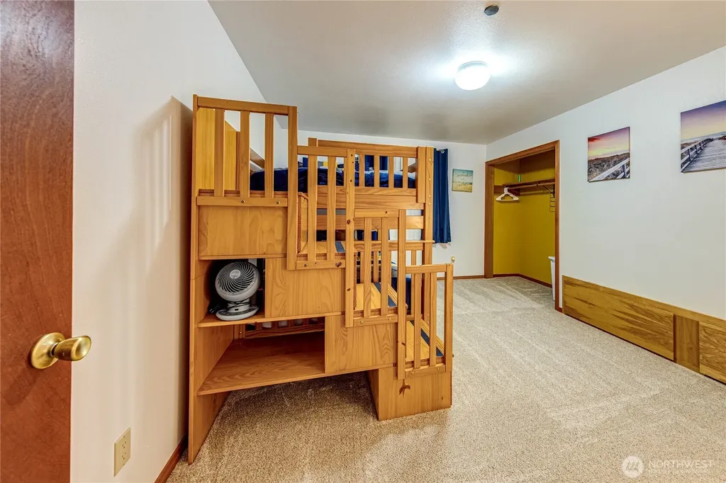 73 Ross Lane Port Angeles WA 98363