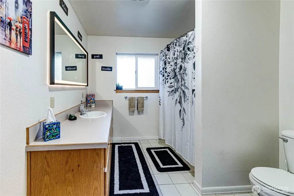 73 Ross Lane Port Angeles WA 98363