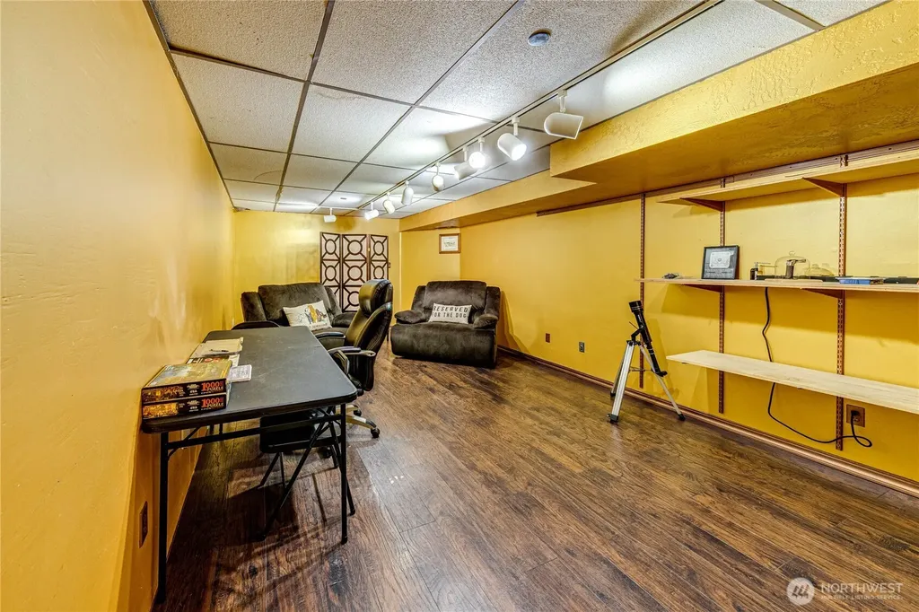 73 Ross Lane Port Angeles WA 98363