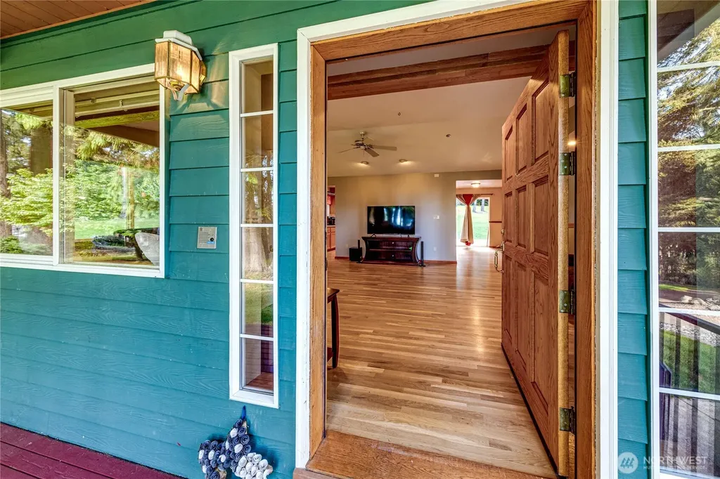 73 Ross Lane Port Angeles WA 98363