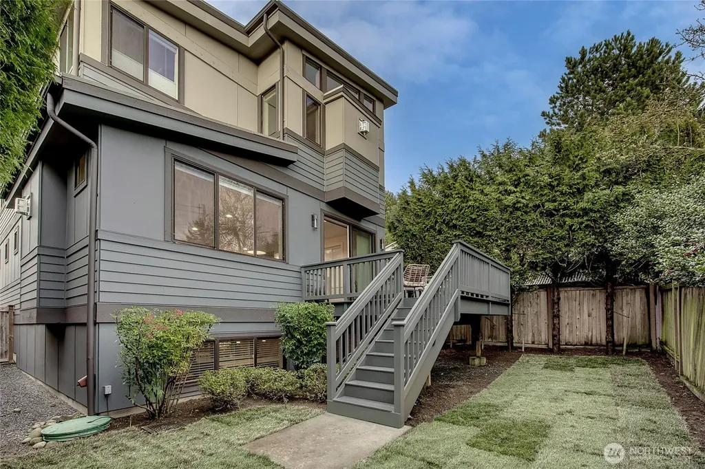11421 NE 88th Street Kirkland WA 98033