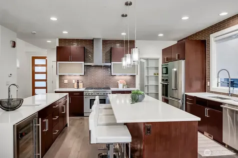 11421 NE 88th Street Kirkland WA 98033