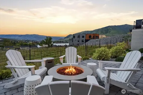 211 Bluebell Court Chelan WA 98816