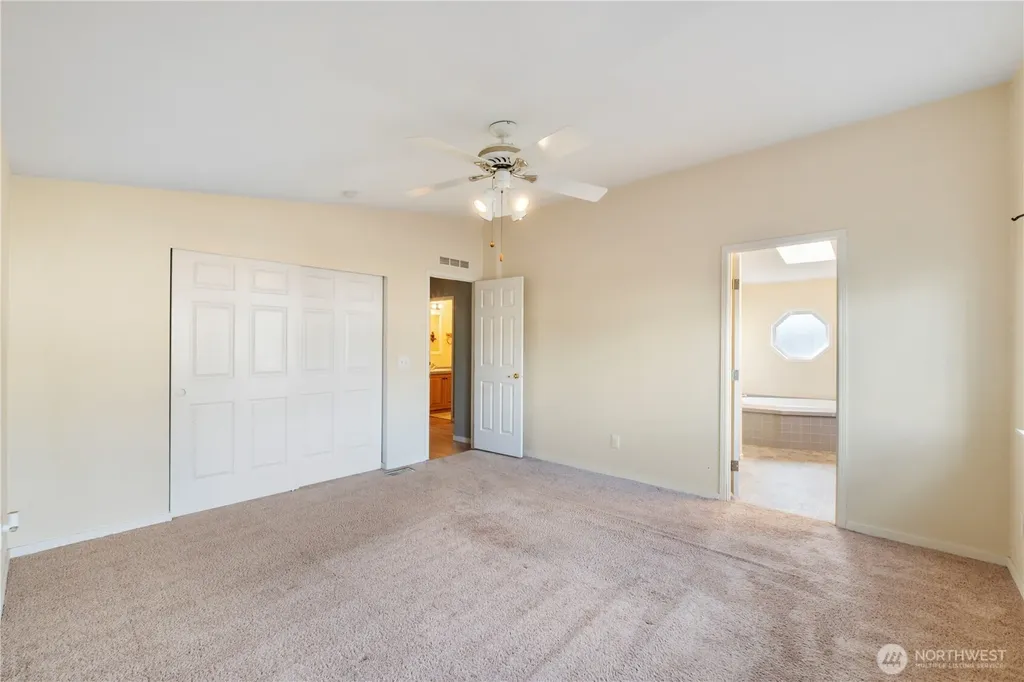 14002 70th Street Ct E Sumner WA 98390