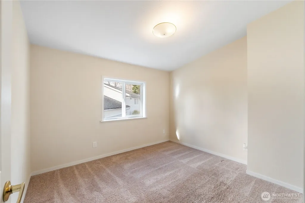 14002 70th Street Ct E Sumner WA 98390