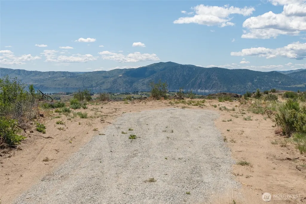 731 Glory View Lane Lot #3 Manson WA 98831