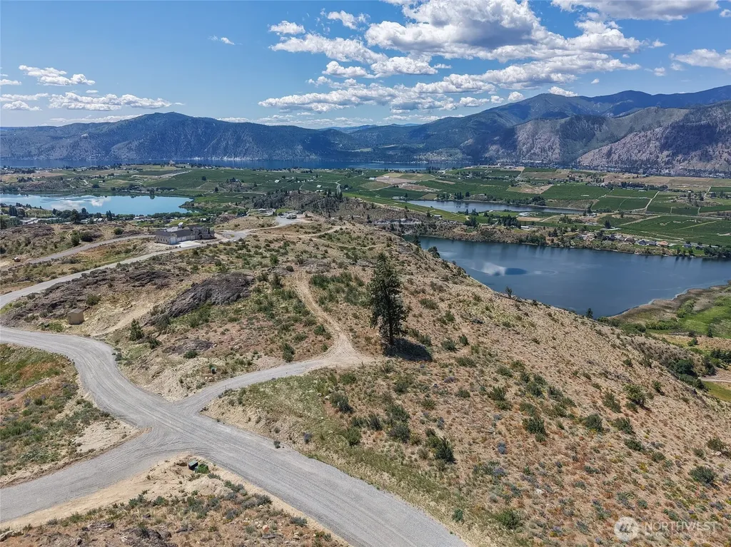 661 Glory View Lane Manson WA 98831