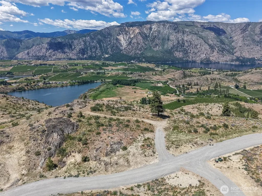 661 Glory View Lane Manson WA 98831