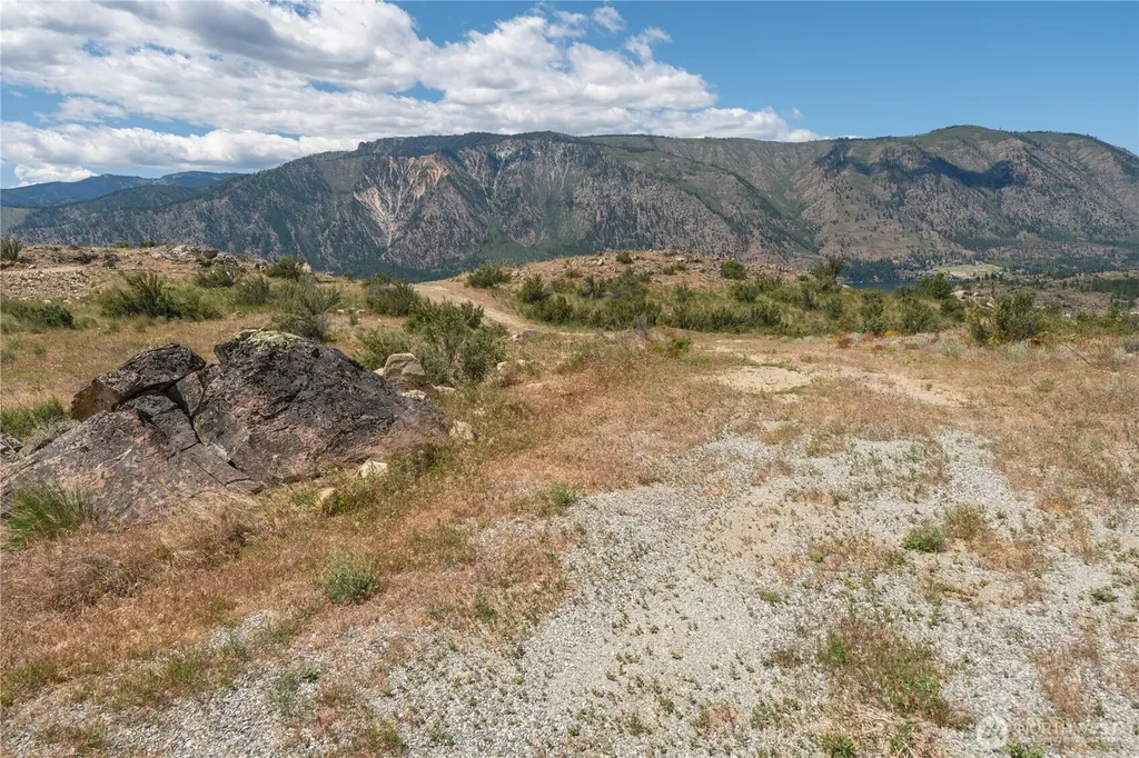 495 Glory View Lane Manson WA 98831
