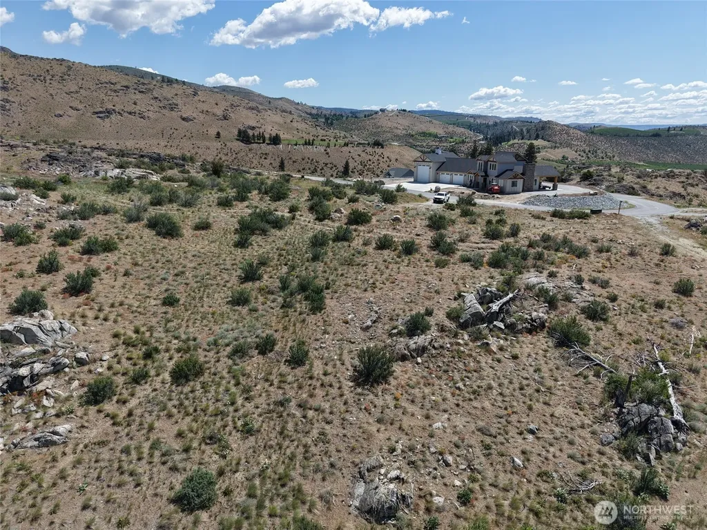 569 Glory View Lane Manson WA 98831
