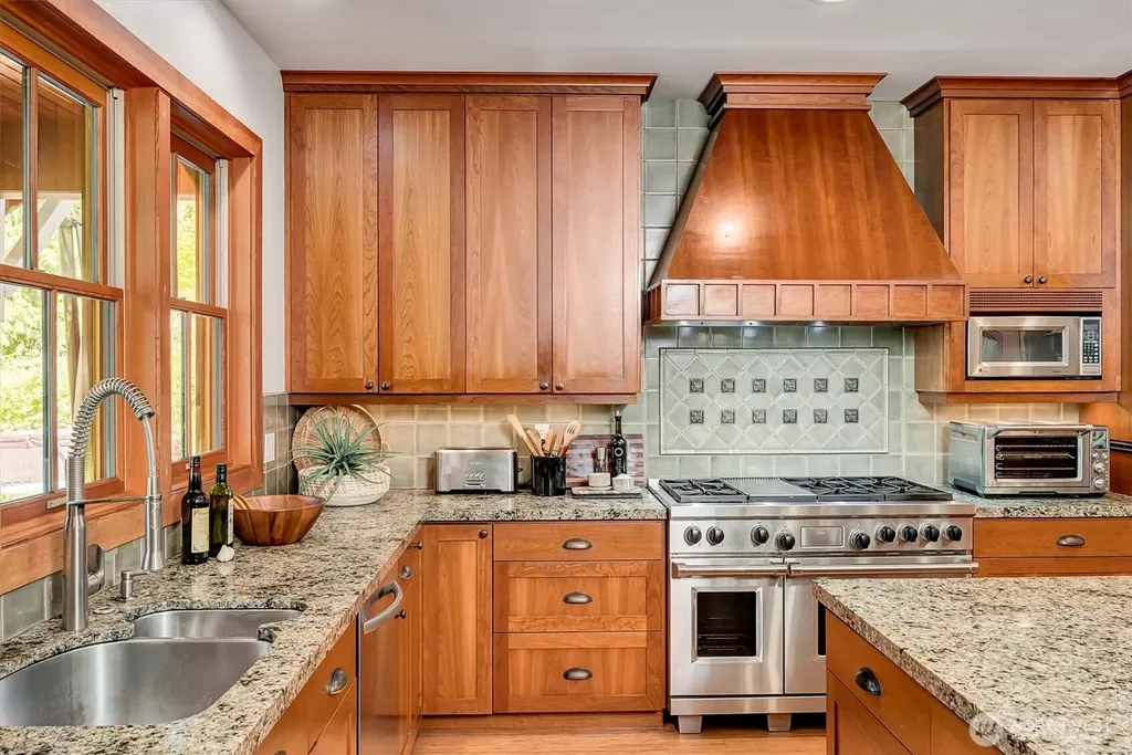 27404 35th Avenue NE Arlington WA 98223