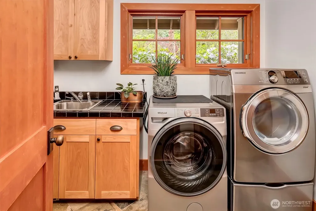 27404 35th Avenue NE Arlington WA 98223