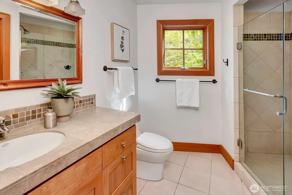 27404 35th Avenue NE Arlington WA 98223