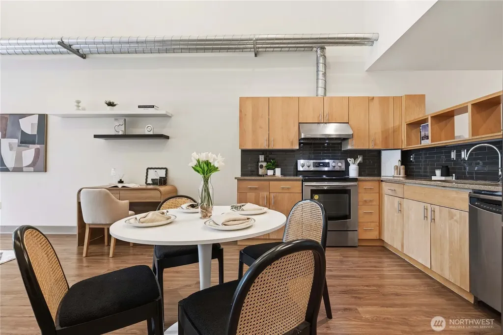 2015 Terry Avenue Seattle WA 98121
