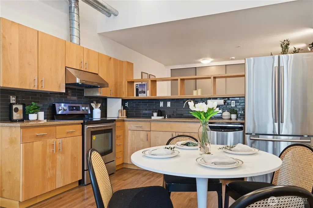 2015 Terry Avenue Seattle WA 98121
