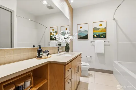 2015 Terry Avenue Seattle WA 98121