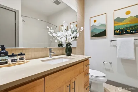 2015 Terry Avenue Seattle WA 98121