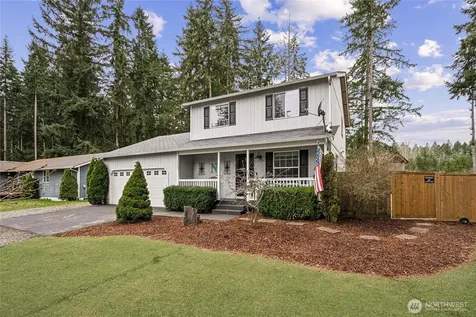 17535 Loop Lane SE Yelm WA 98597