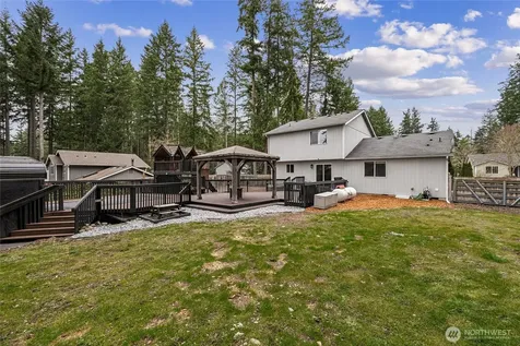 17535 Loop Lane SE Yelm WA 98597
