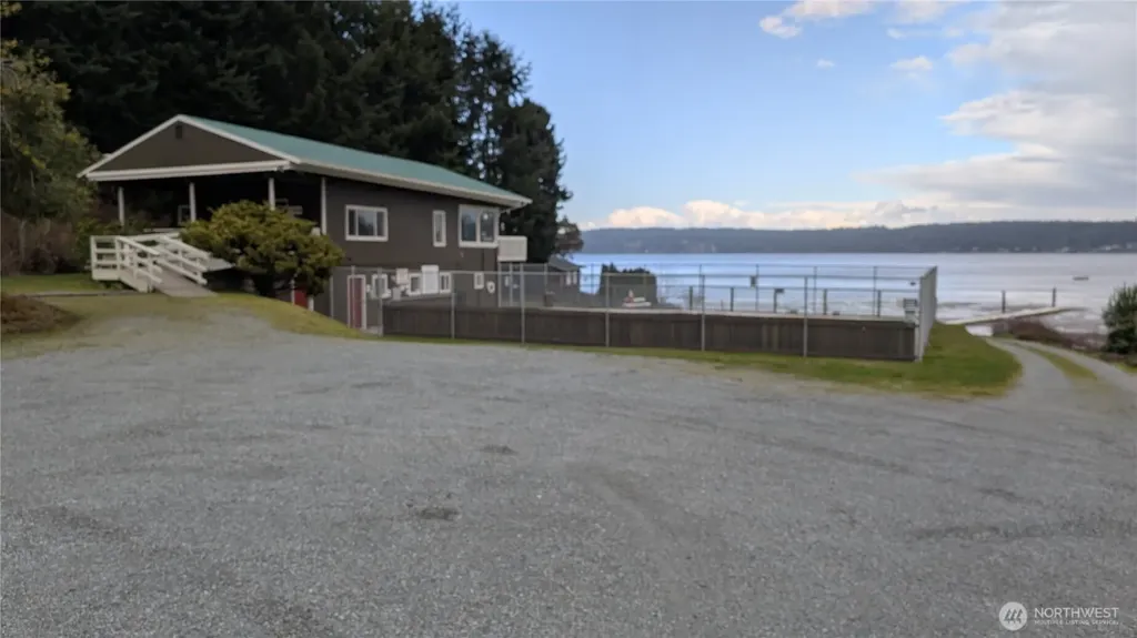 0 Worthy Place Greenbank WA 98253