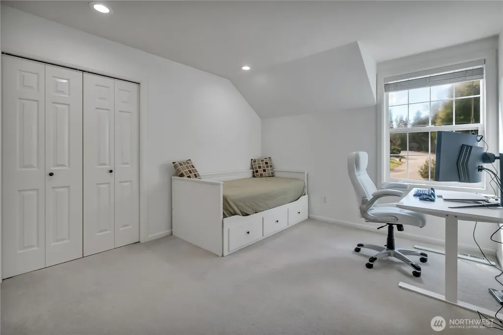 16038 SE 127th Place Renton WA 98059
