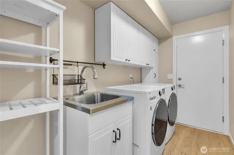 16038 SE 127th Place Renton WA 98059