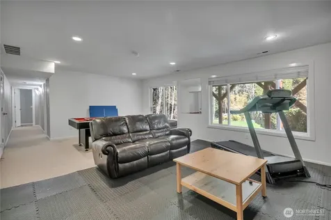 16038 SE 127th Place Renton WA 98059