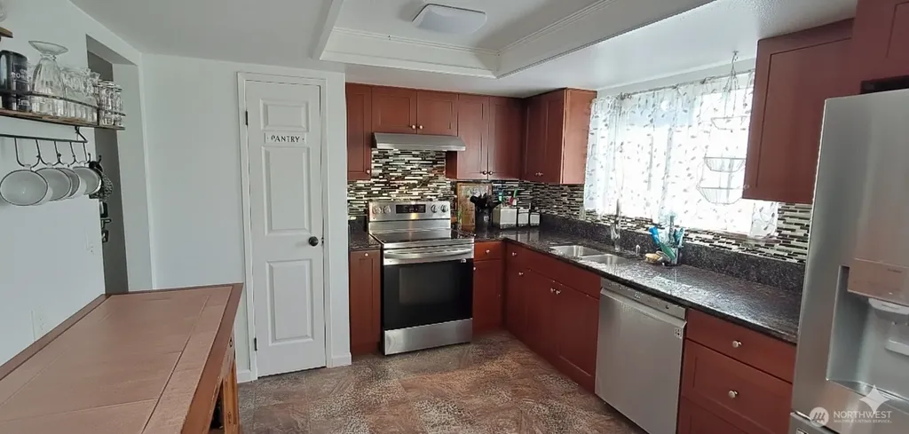 7655 Forest Ridge Drive NE Bremerton WA 98311