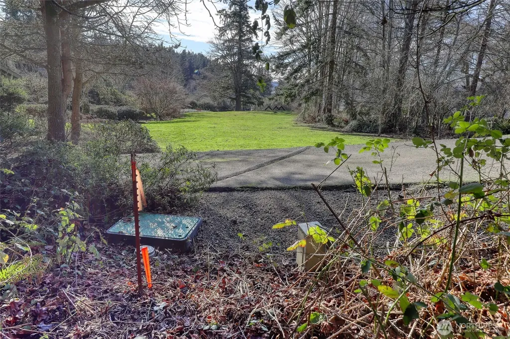 9190 Fox Cove Lane NE Bainbridge Island WA 98110