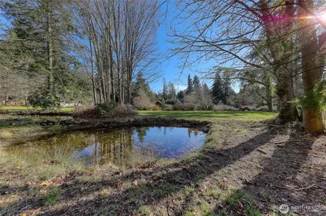 9190 Fox Cove Lane NE Bainbridge Island WA 98110