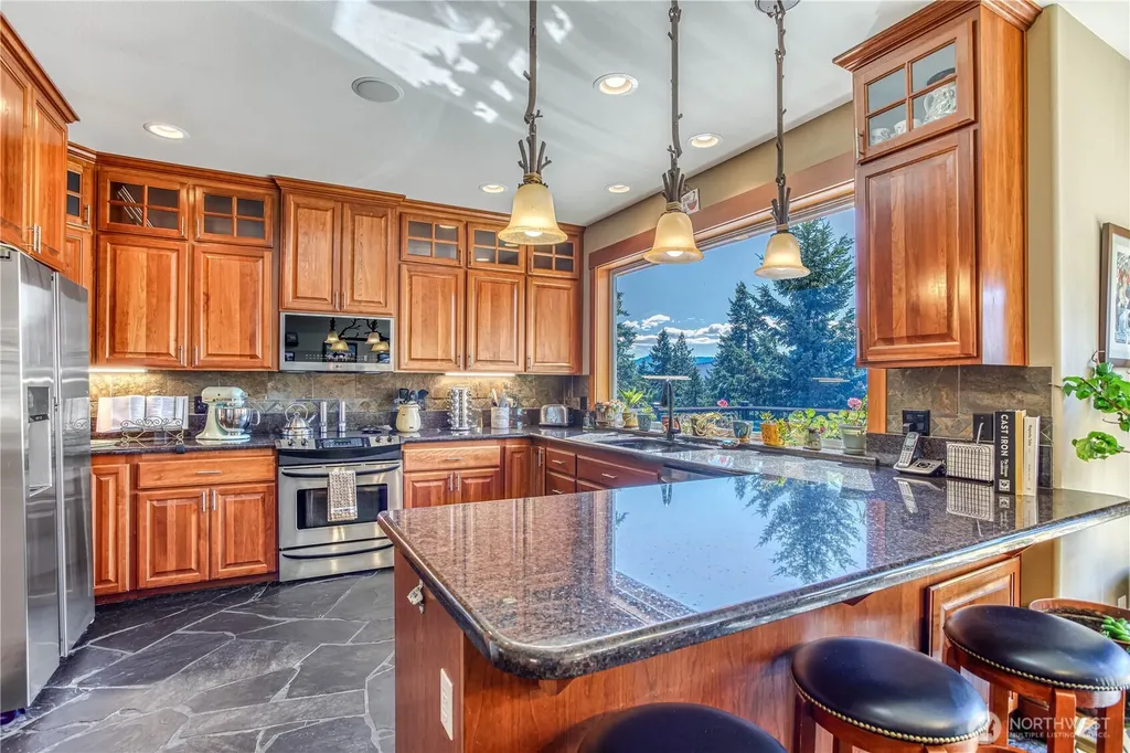 145 Lava Lane Ronald WA 98940