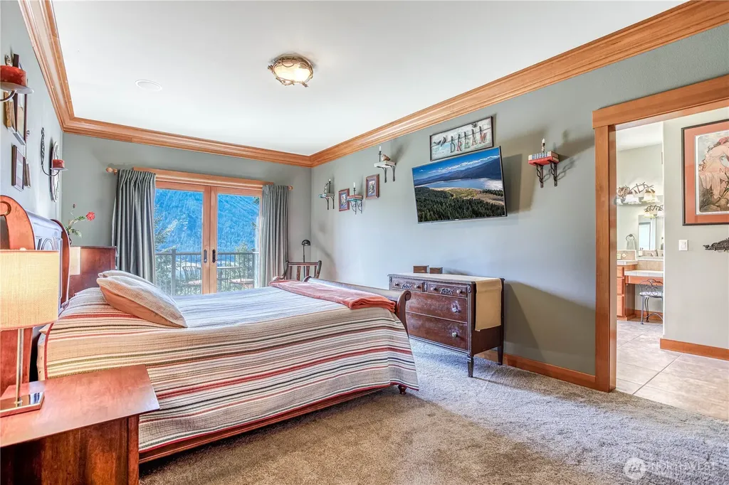 145 Lava Lane Ronald WA 98940