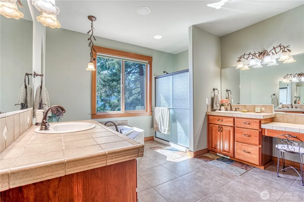145 Lava Lane Ronald WA 98940