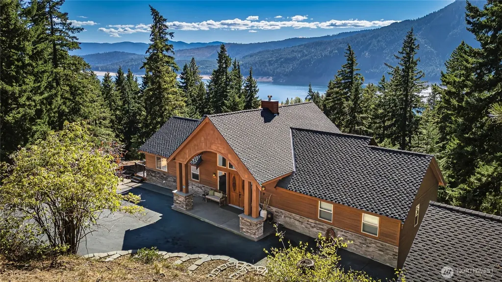 145 Lava Lane Ronald WA 98940