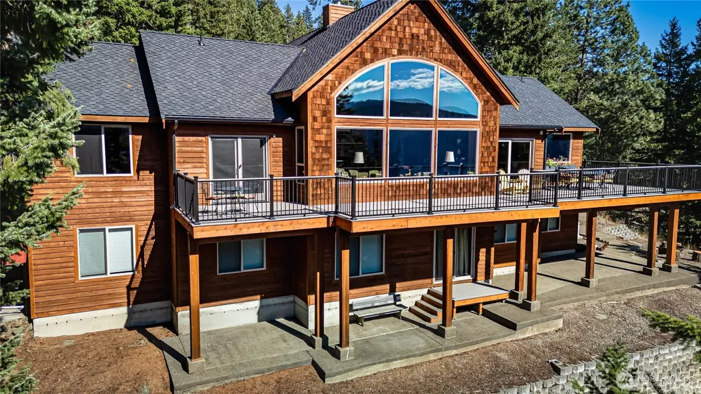 145 Lava Lane Ronald WA 98940