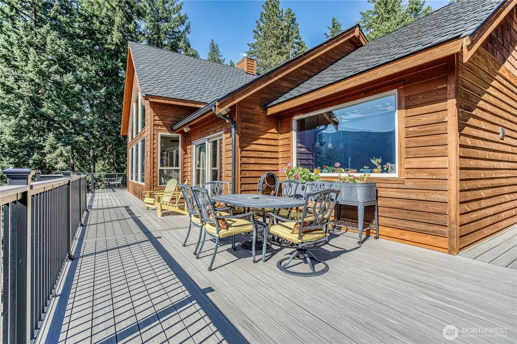 145 Lava Lane Ronald WA 98940