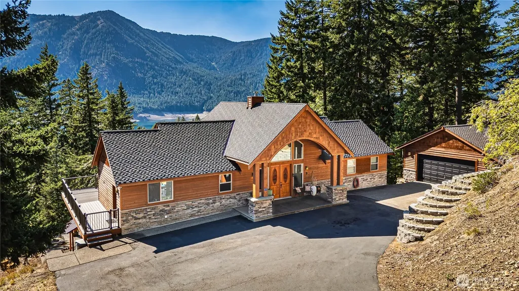 145 Lava Lane Ronald WA 98940