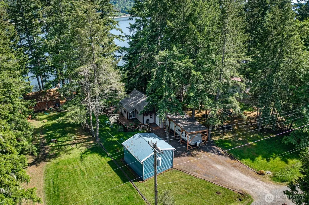 711 E Herron Boulevard NW Lakebay WA 98349