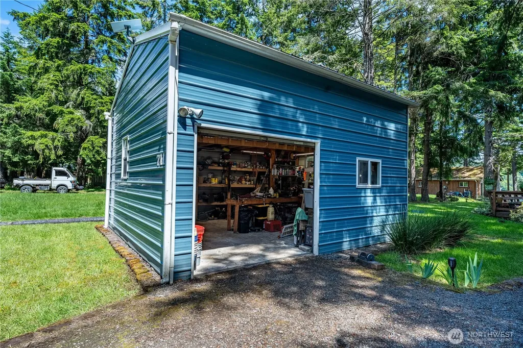711 E Herron Boulevard NW Lakebay WA 98349