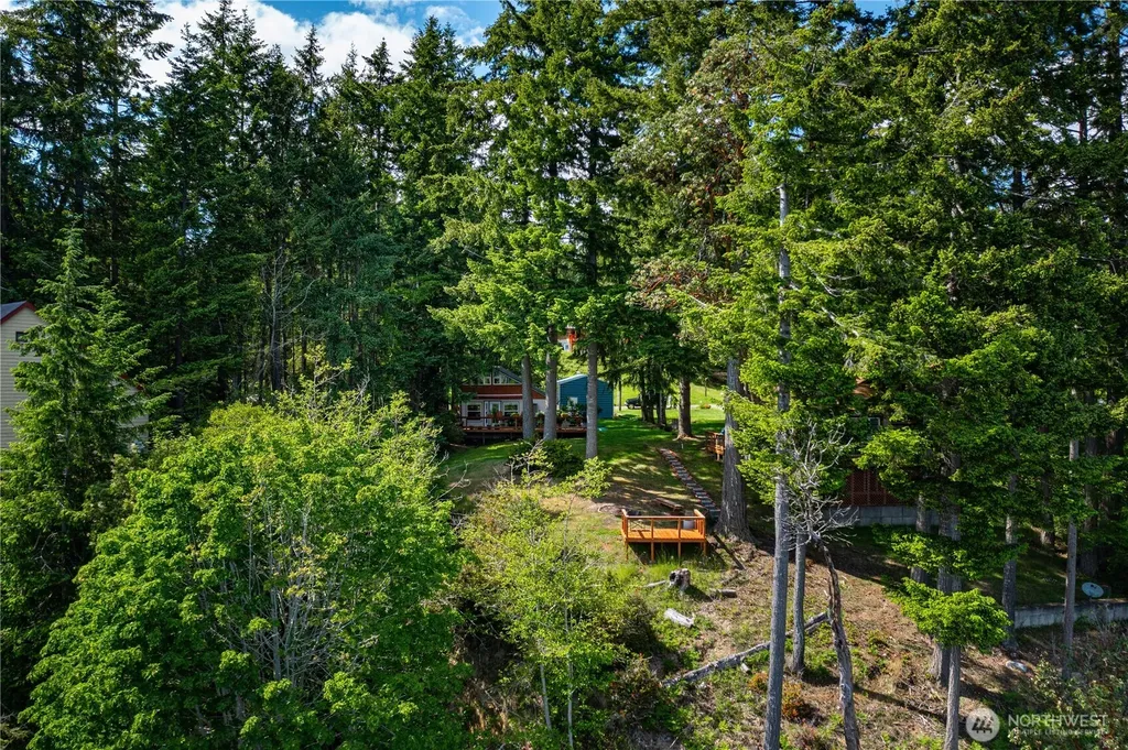 711 E Herron Boulevard NW Lakebay WA 98349