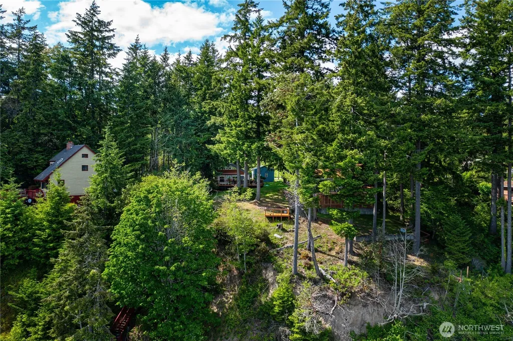 711 E Herron Boulevard NW Lakebay WA 98349