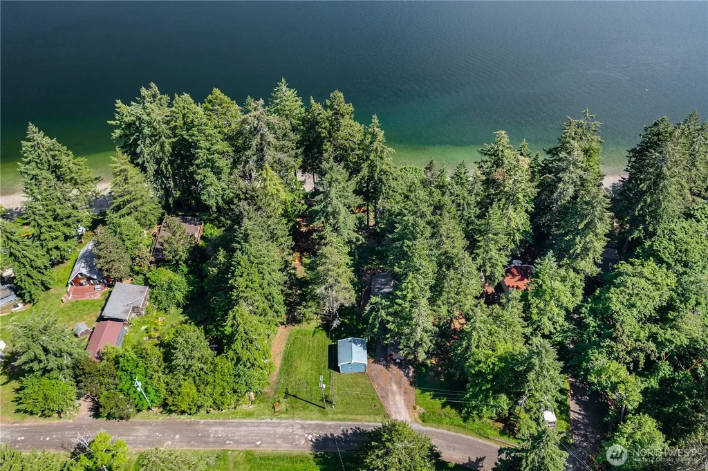 711 E Herron Boulevard NW Lakebay WA 98349