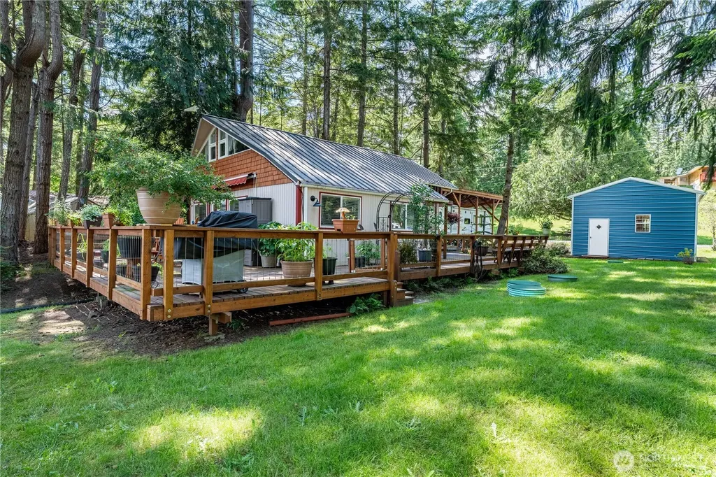 711 E Herron Boulevard NW Lakebay WA 98349