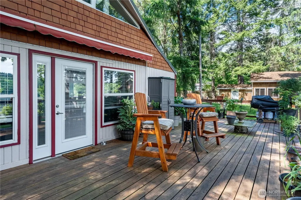 711 E Herron Boulevard NW Lakebay WA 98349