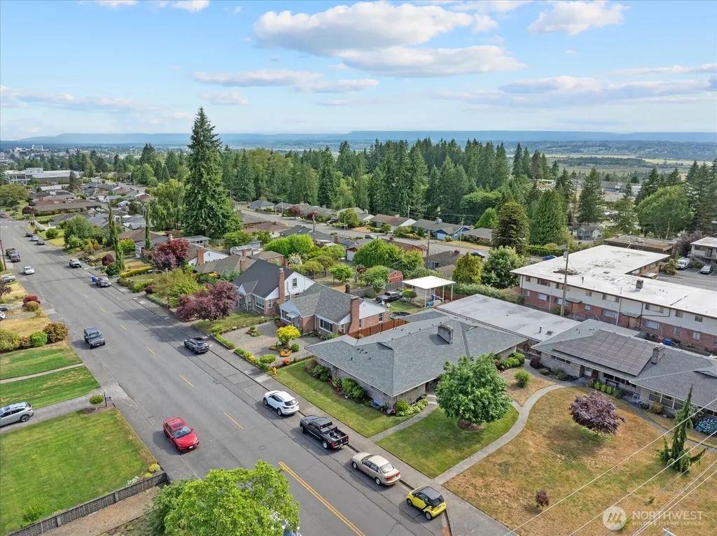 1501 52nd Street SE Everett WA 98203